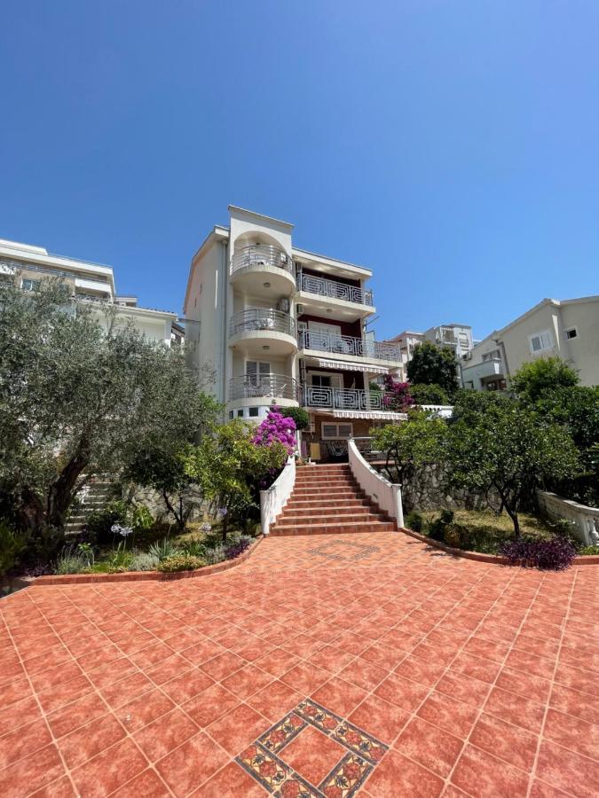 Apartmani Iva Becici Exterior foto